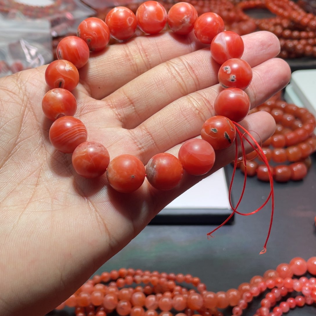 南红玛瑙手链未镶嵌