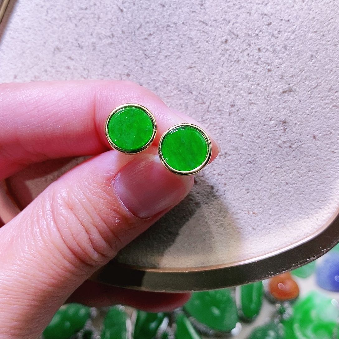 【闪购商品】翡翠挂件未镶嵌裸石