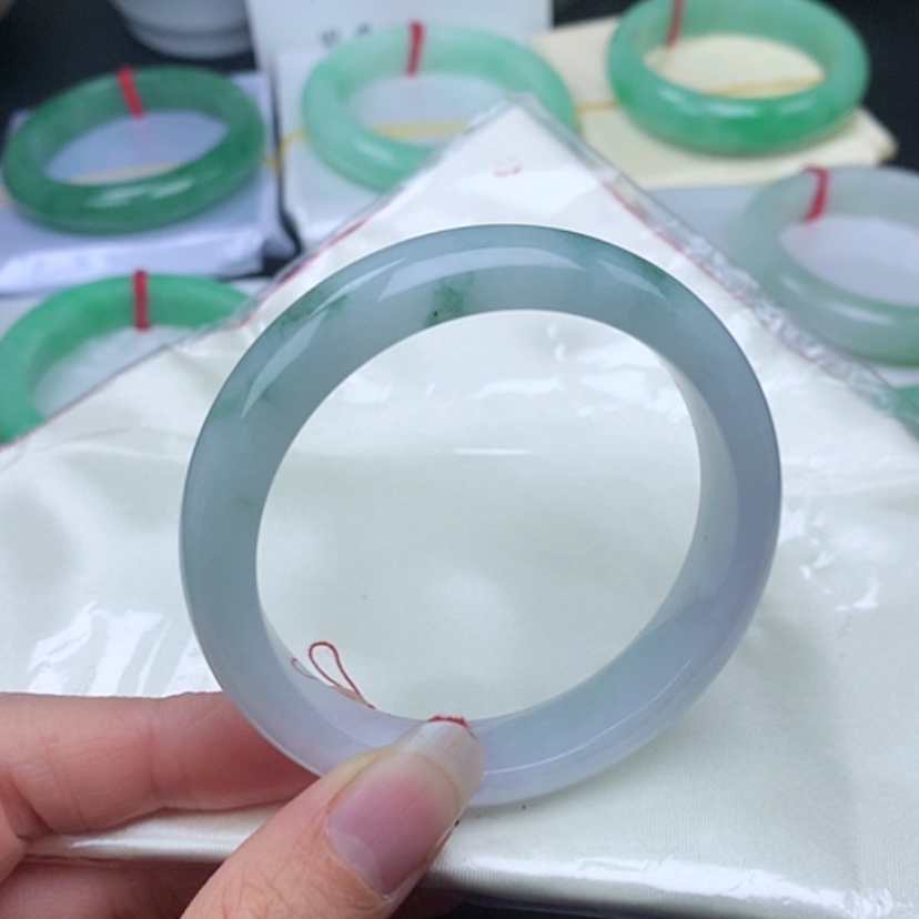 【闪购商品】翡翠戒指未镶嵌          正圈54.7白底飘花