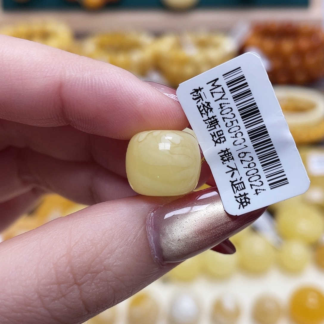 蜜蜡未镶嵌珠宝奇石13.4*11.4mm妖花老型