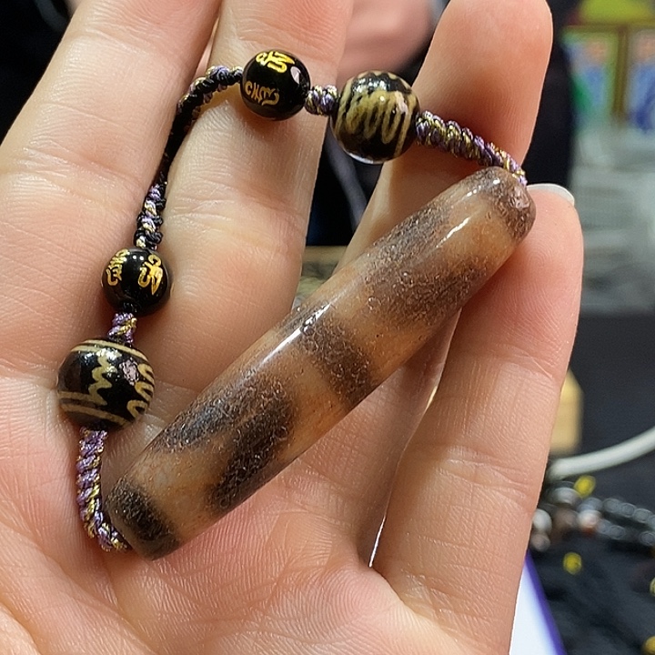 玛瑙/玉髓颈饰合金125