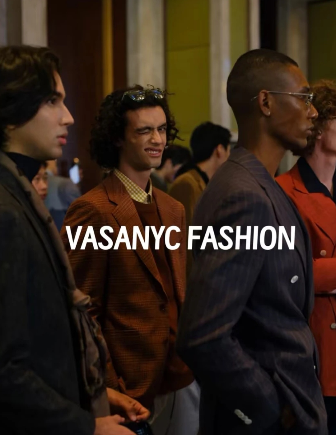 【GU-彩条】VASANYCFASHIOA新款情侣经典时尚短袖