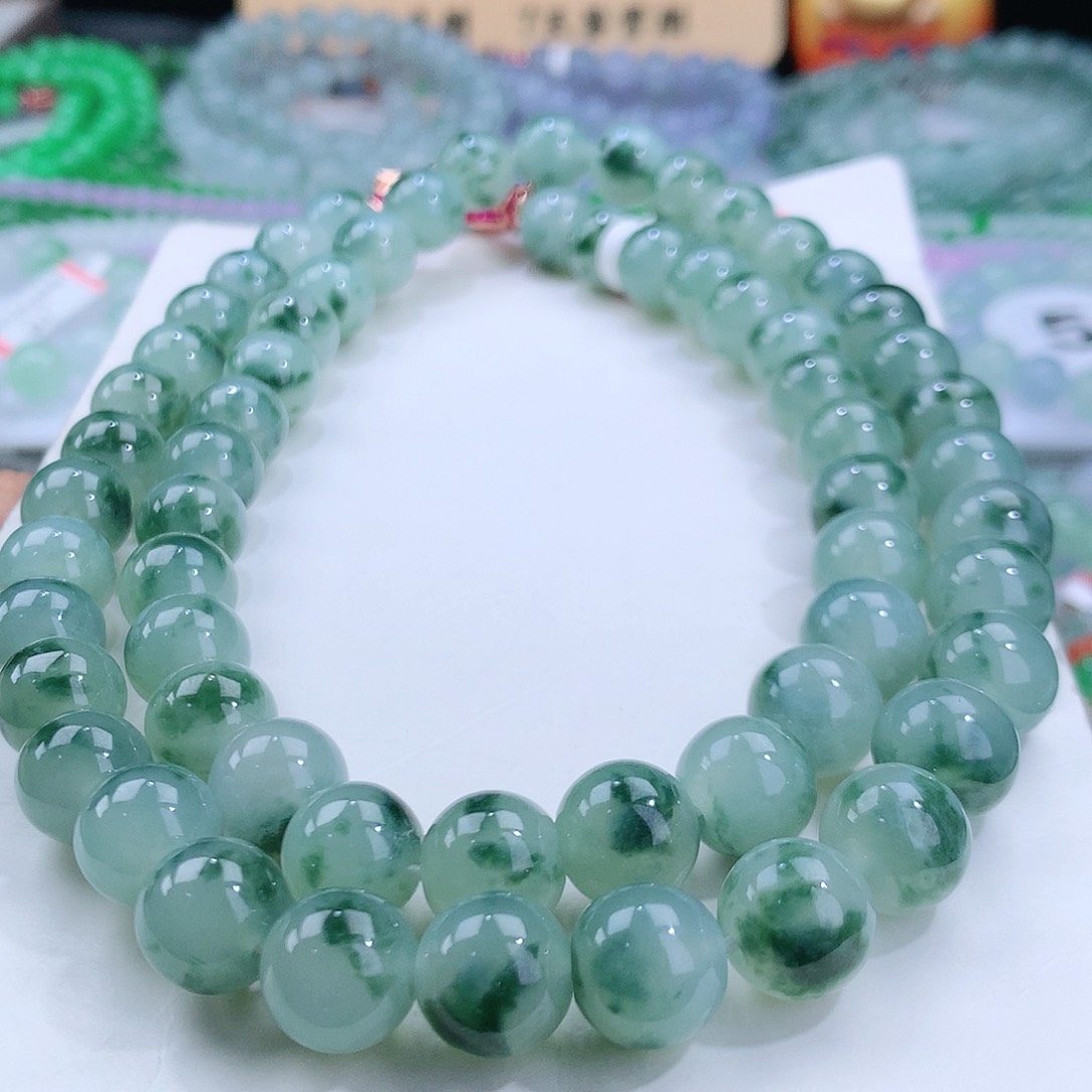 翡翠手链未镶嵌卡10