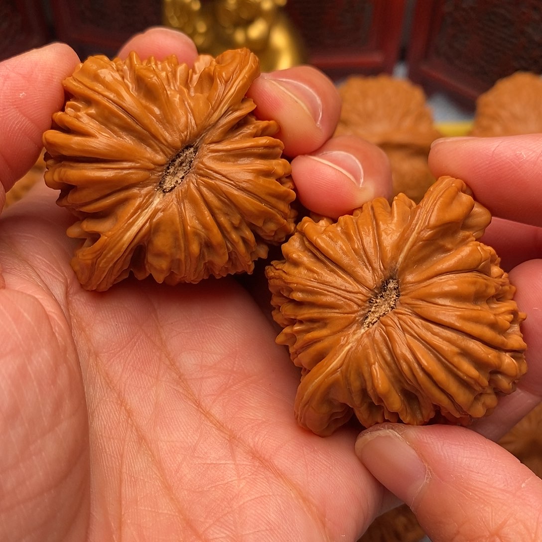 文玩核桃把件毕业精品四座楼46尺