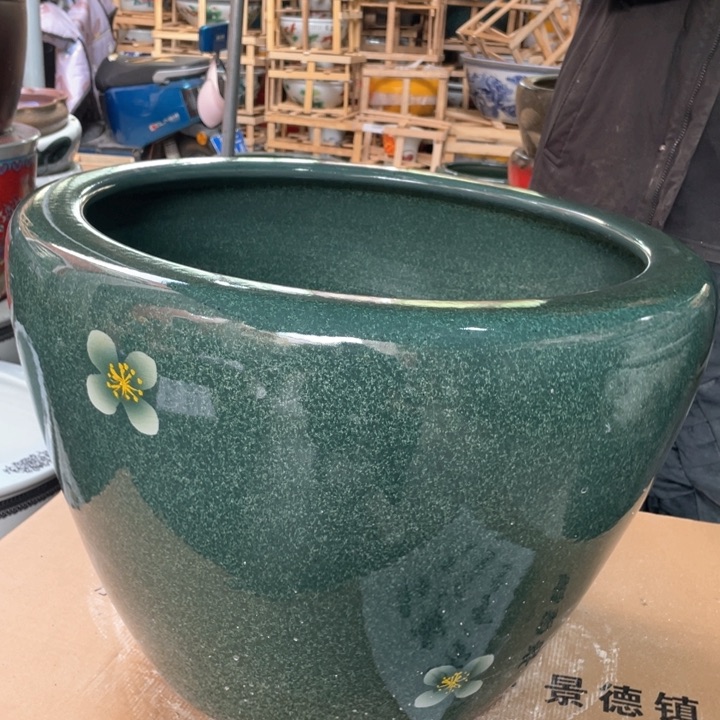 直径60厘米高度42cm，瑕疵品