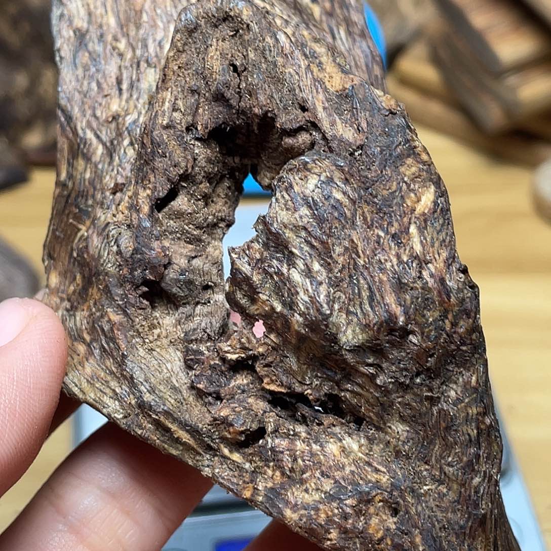 极***沉香达拉干留疤原料26.8克