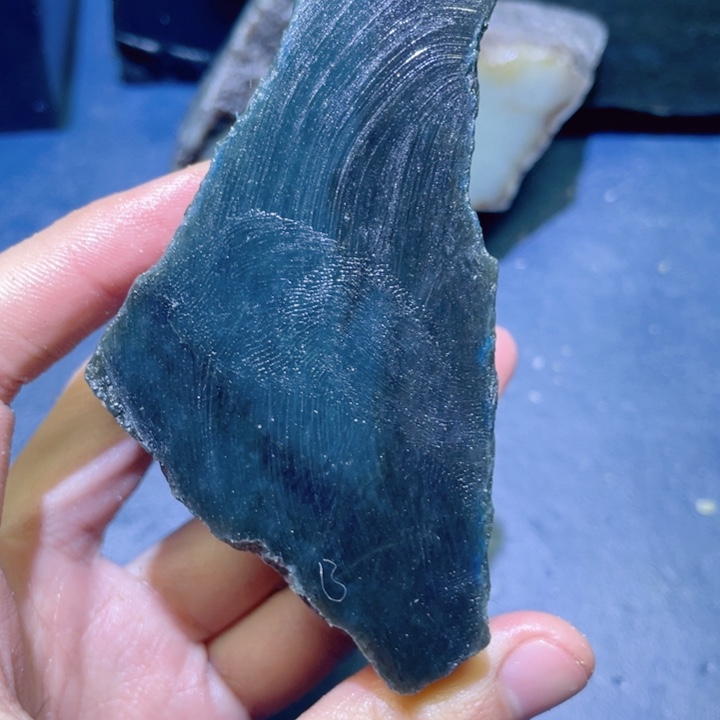 和田玉未镶嵌珠宝半成品