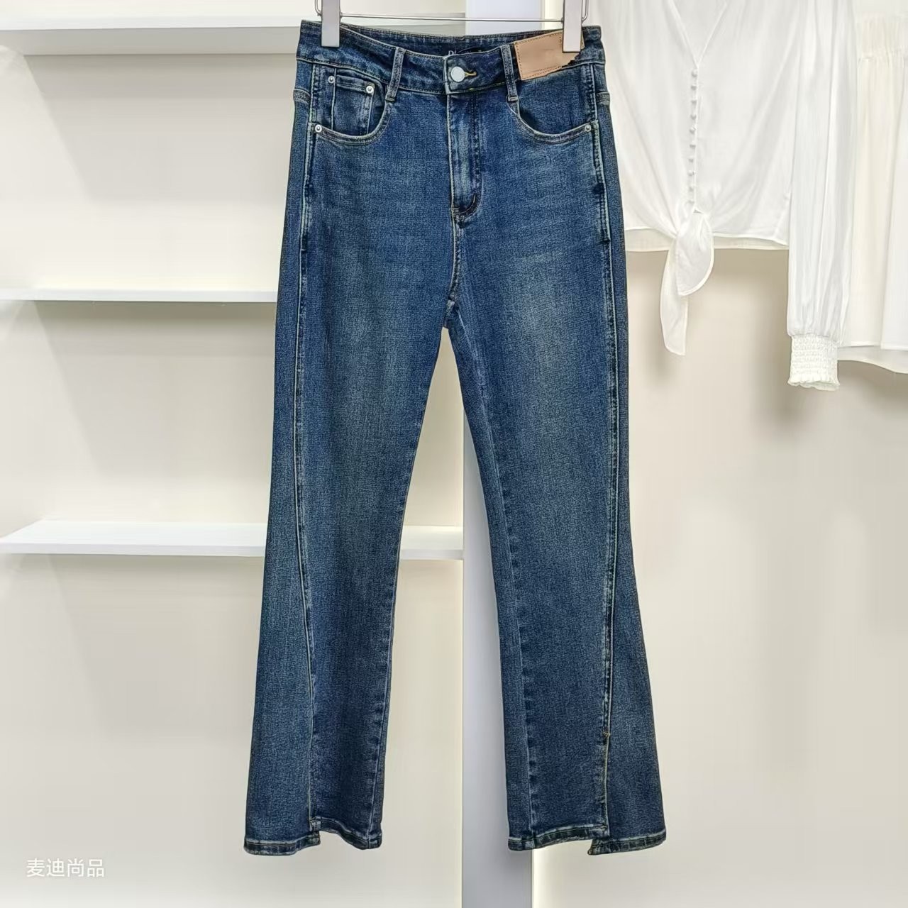 麦迪尚品【DS】5060483 开叉微喇牛仔裤春季女装品牌专柜撤柜