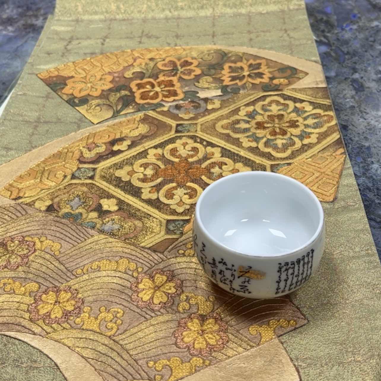 【闪购商品】开****子陶瓷马克杯带盖勺