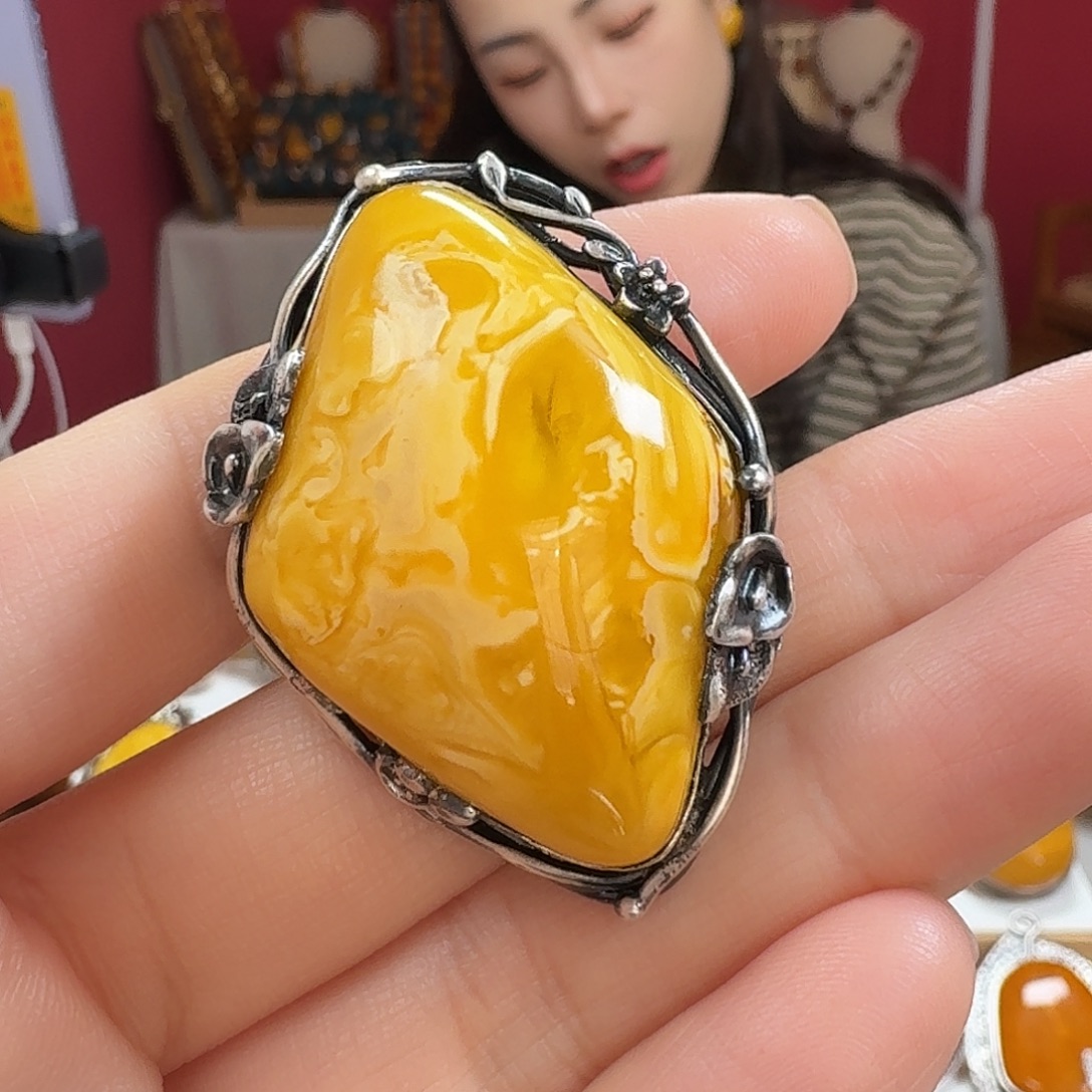 蜜蜡未镶嵌手链戒指