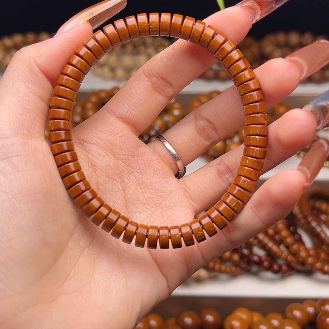 槟***槟紫金鼠手串7.7薯片