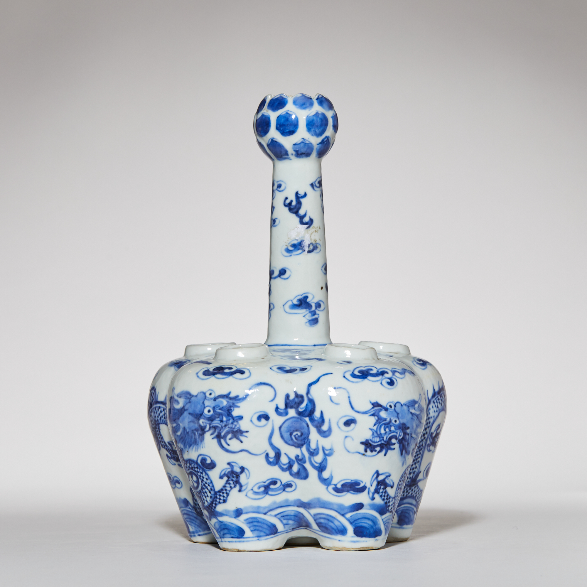 3332清光绪青花云龙纹五管花插【古董拍卖】