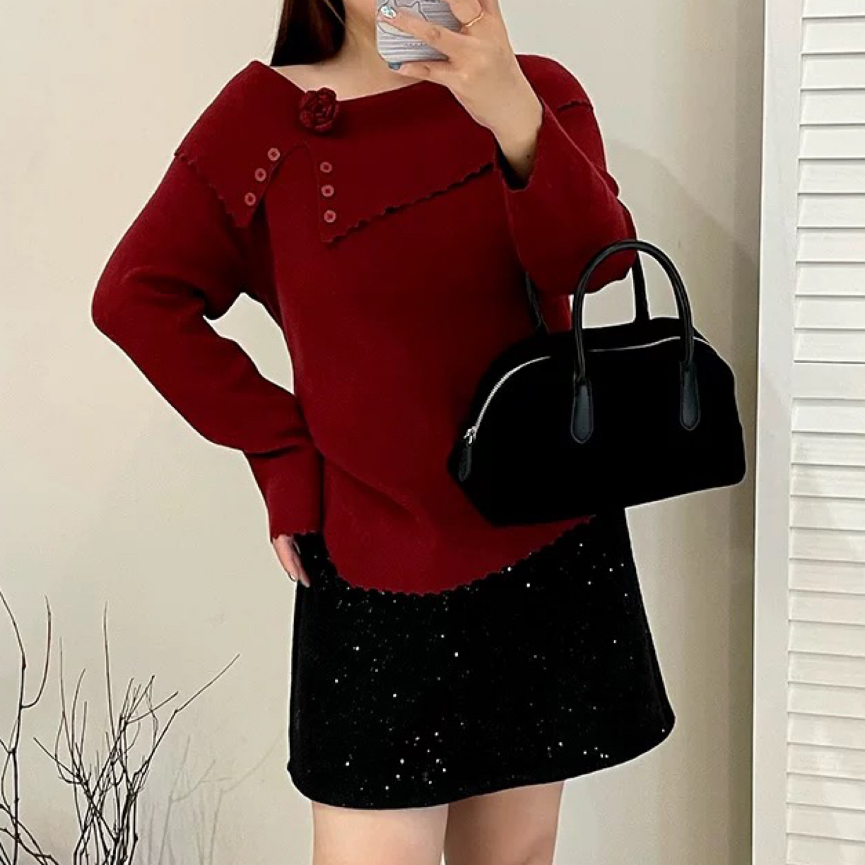 23596大码女装设计感花朵一字领气质上衣（衣长60左右）