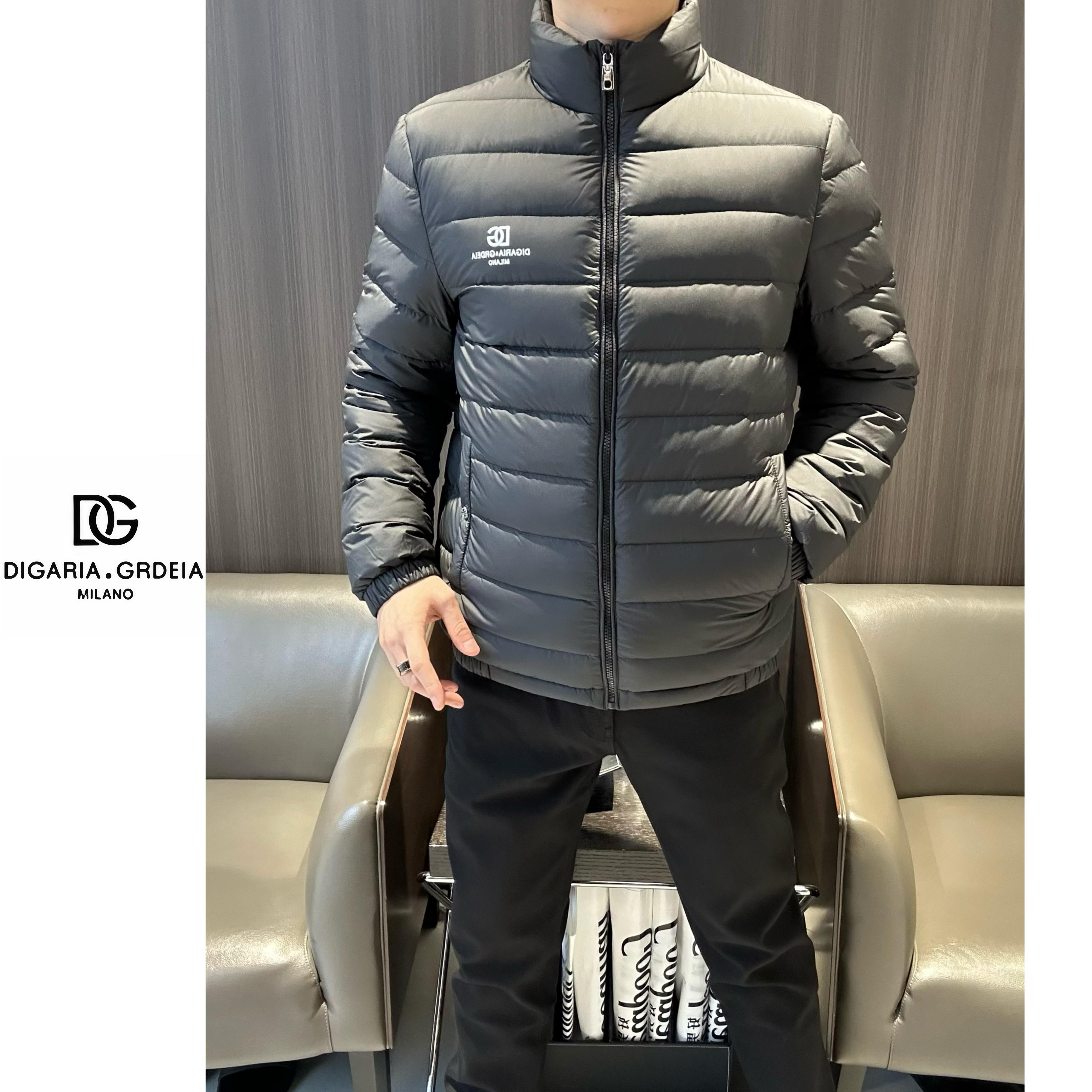 111 迪噶雅DG/25冬季新款男士立领印花定制面料时尚休闲羽绒服
