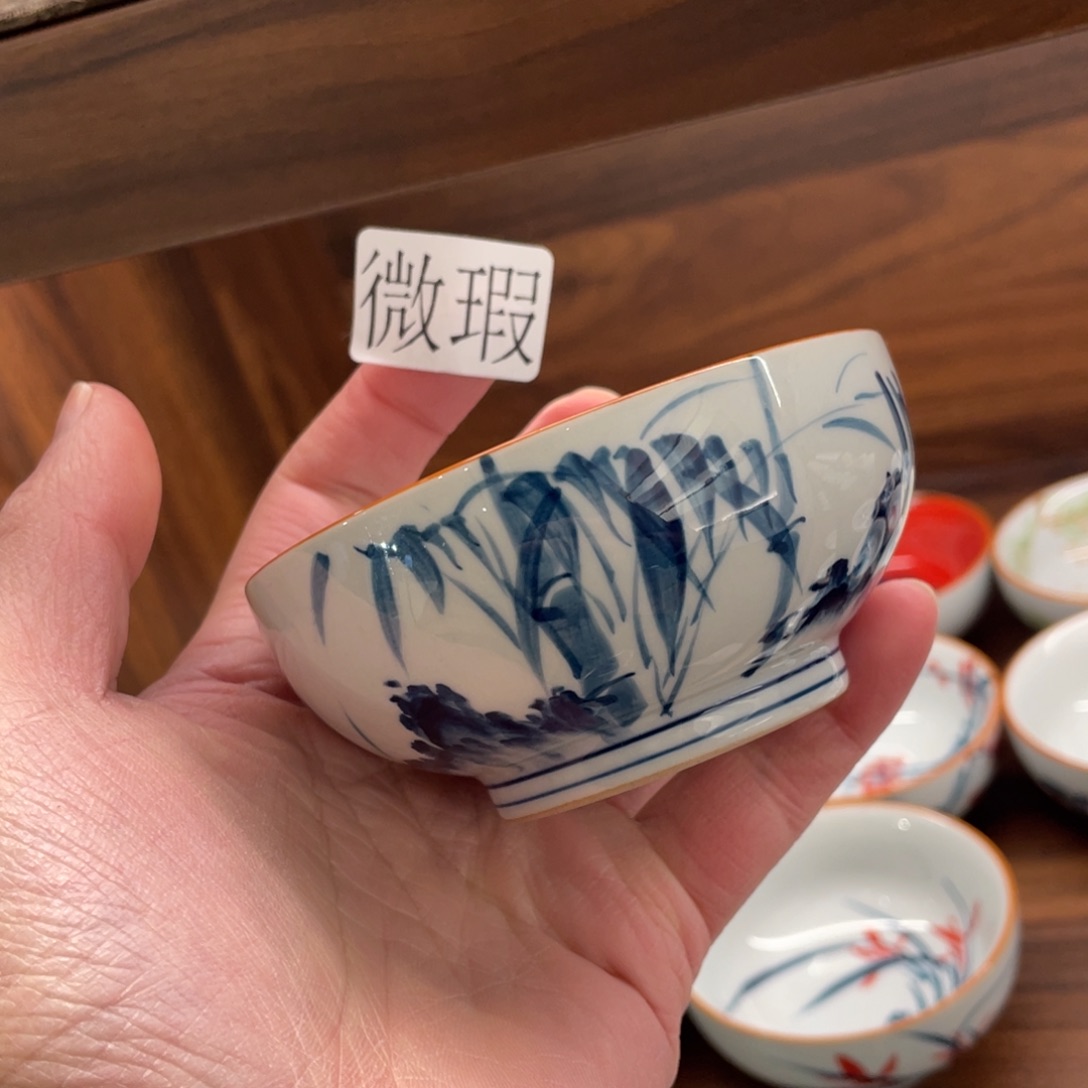 釉下手绘茶具微瑕