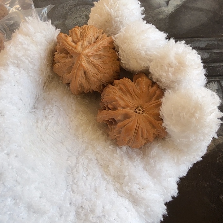 吊坠文玩核桃三楞