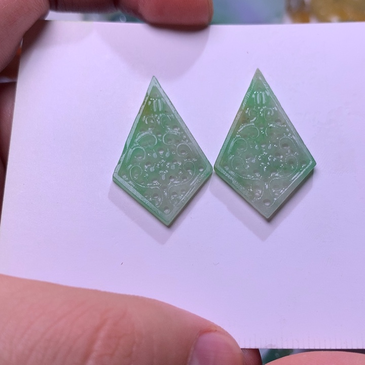 定制翡翠未镶嵌毛货