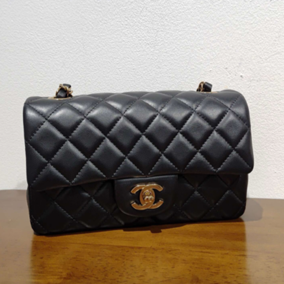 99新 Chanel/香奈儿 24B黑色玫瑰金扣羊皮大mini 单肩斜挎包