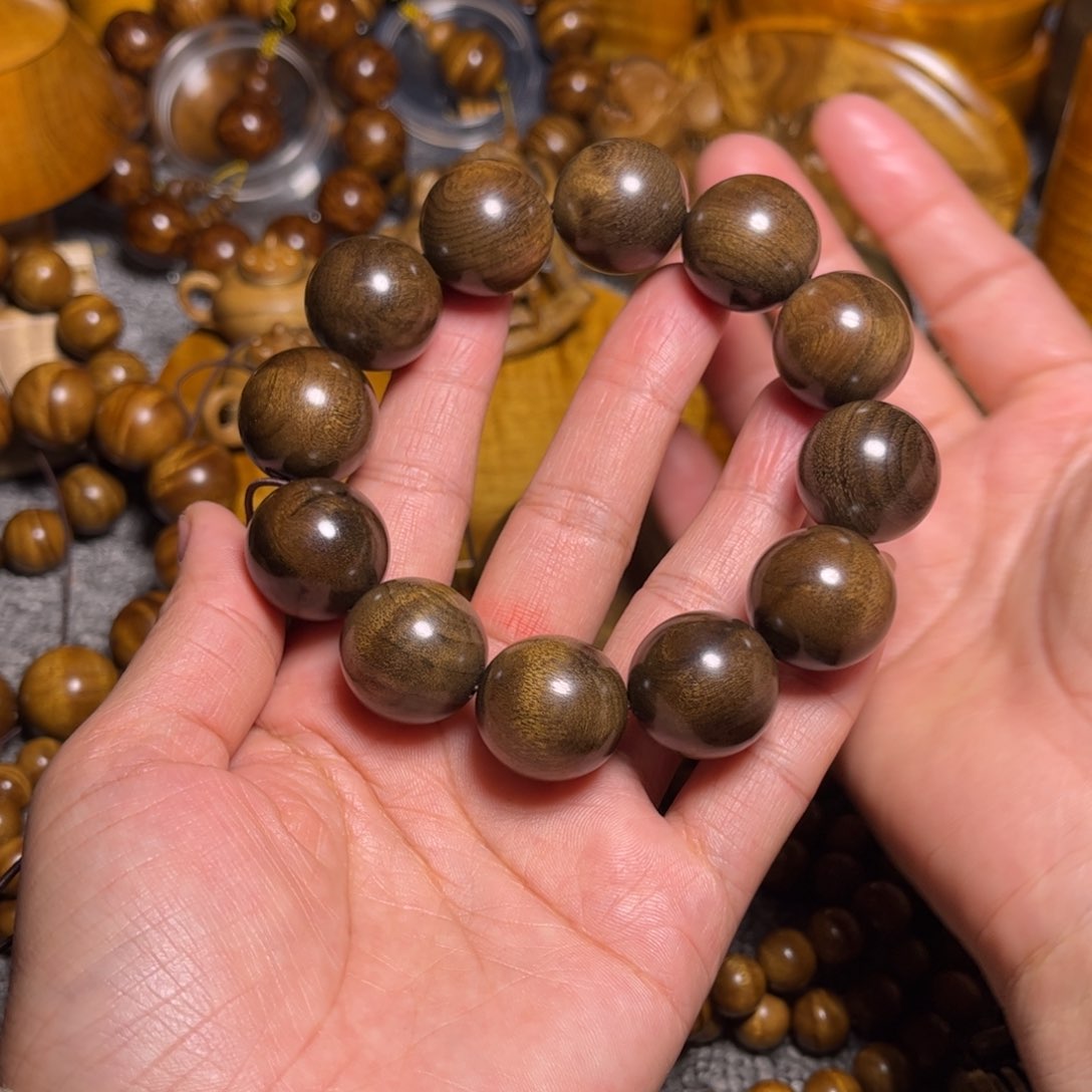 金丝楠阴沉木手串2.0