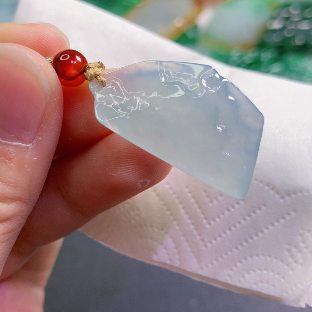 【闪购商品】翡翠吊坠(不含链)未镶嵌