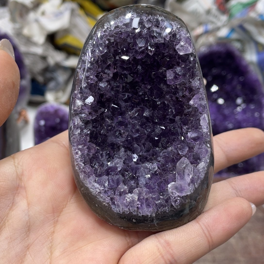 紫晶大型摆件（非配饰）未镶嵌
