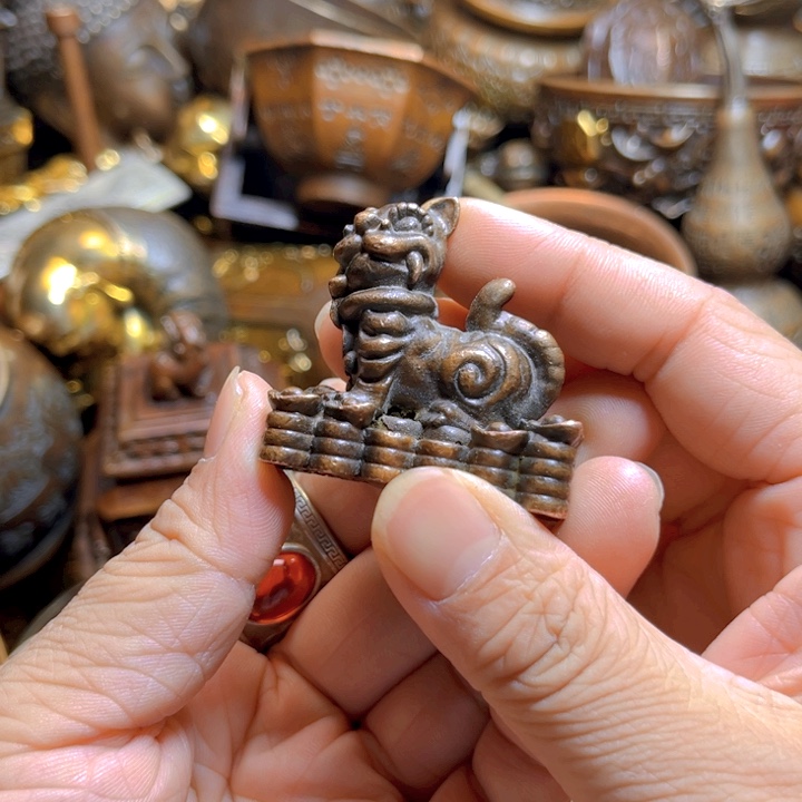 铜器摆件收收藏藏