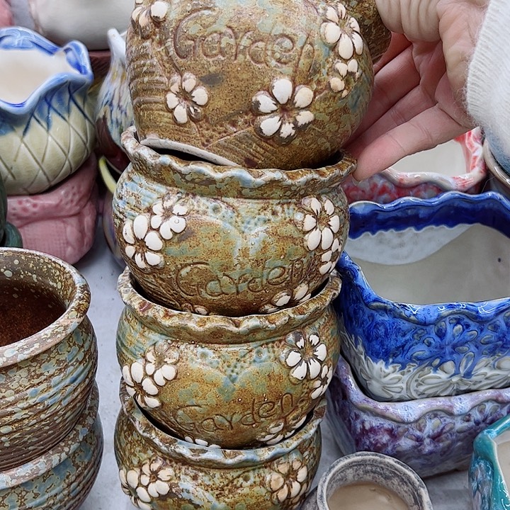 多肉绿植陶瓷花盆9.9包邮，有孔