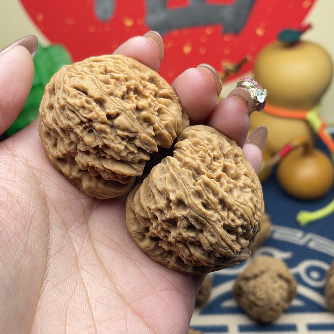 文玩核桃吊坠?****务涿鹿南疆