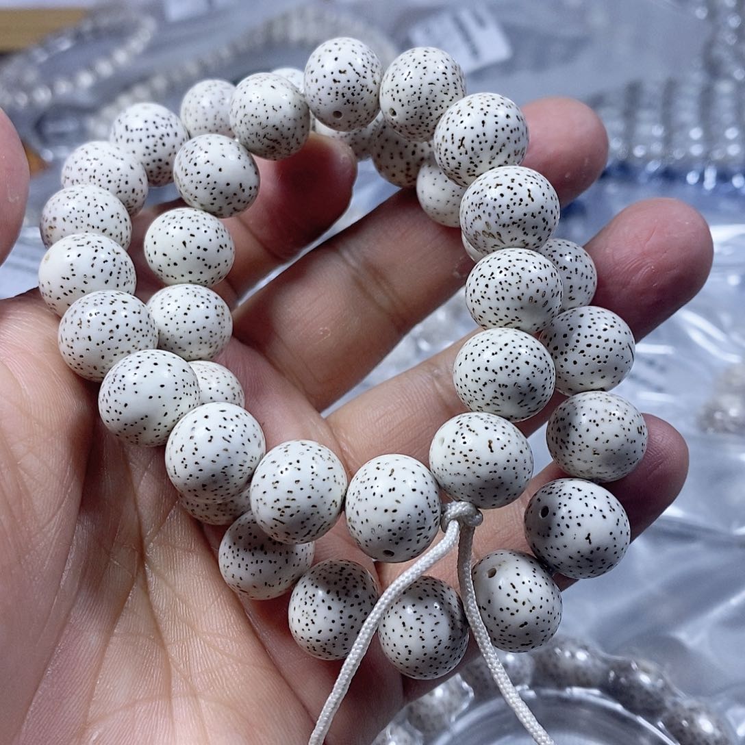 星月菩提吊坠圆珠