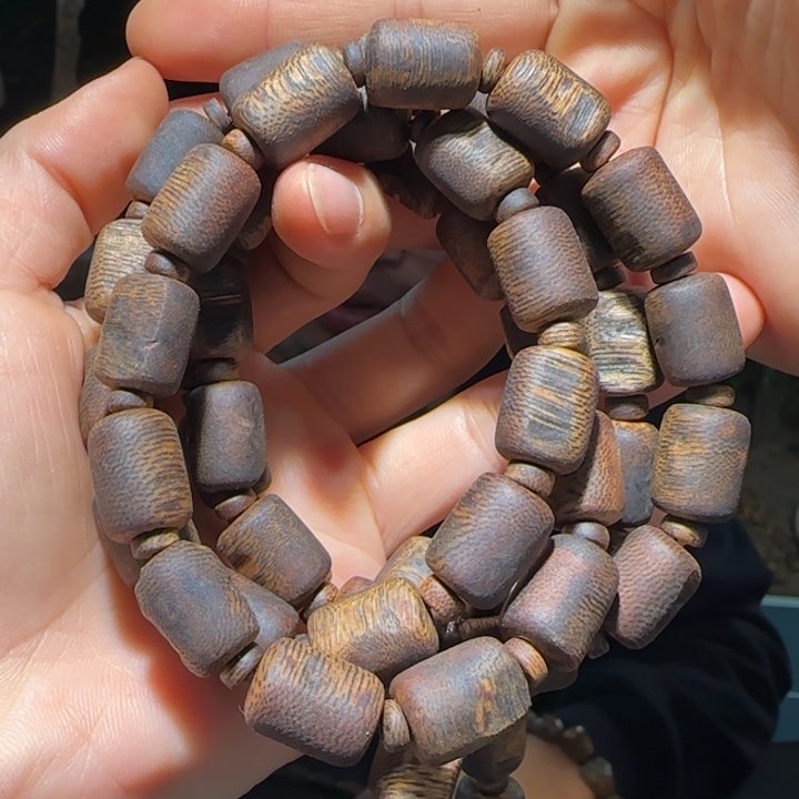 沉香手串蓝香链子61克+