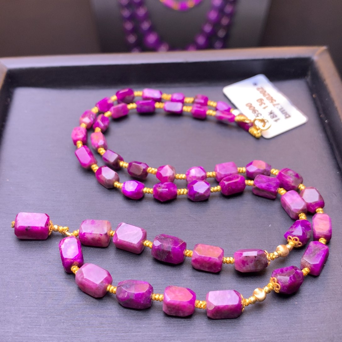 苏纪石（舒俱来）项链18K金镶嵌