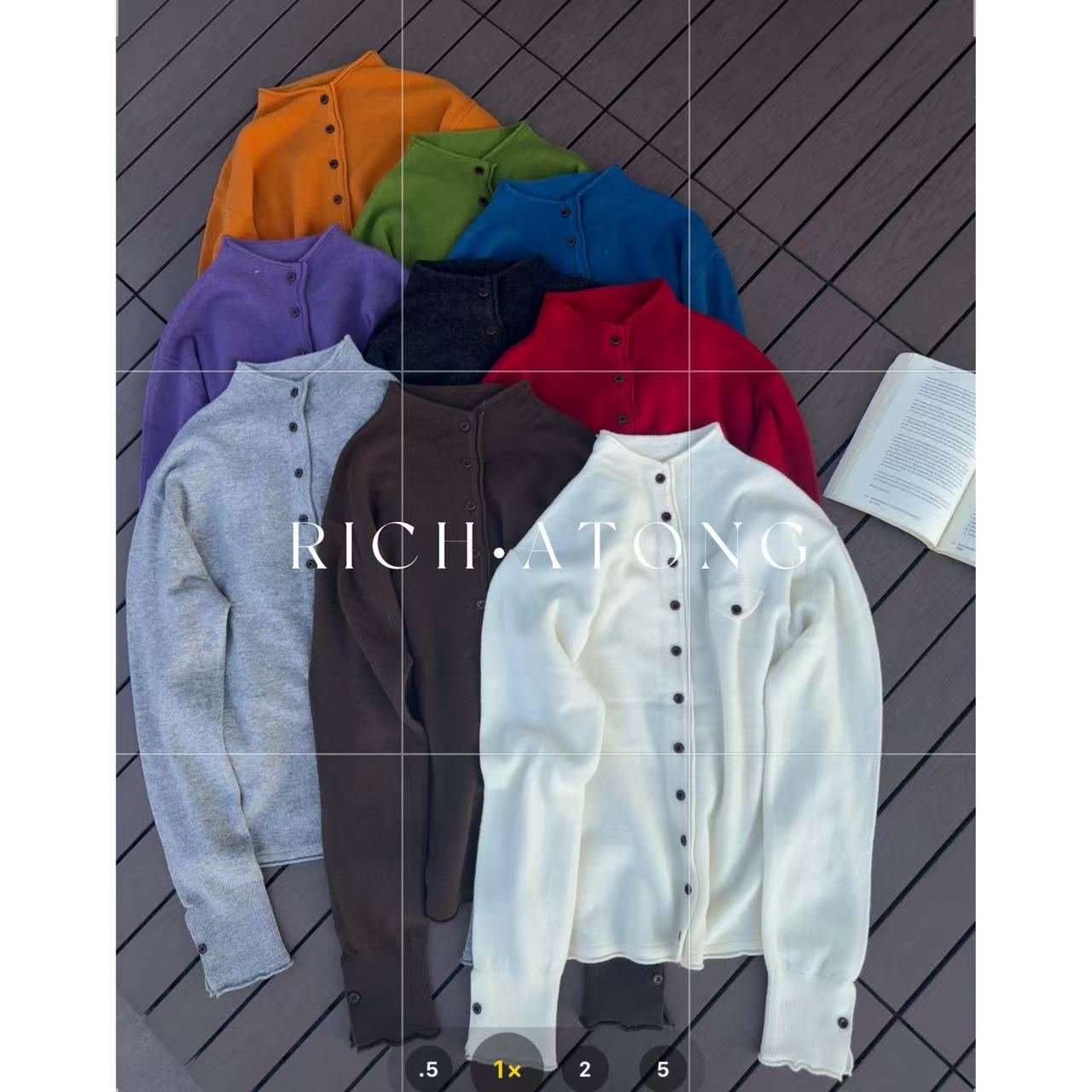 RICH ATONG.-【圆口袋】-柔软小排扣半高领小口袋显瘦毛衣0924-10