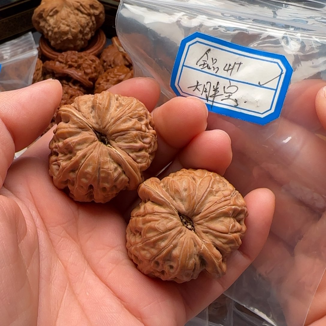 文玩核桃把件大**?发发发