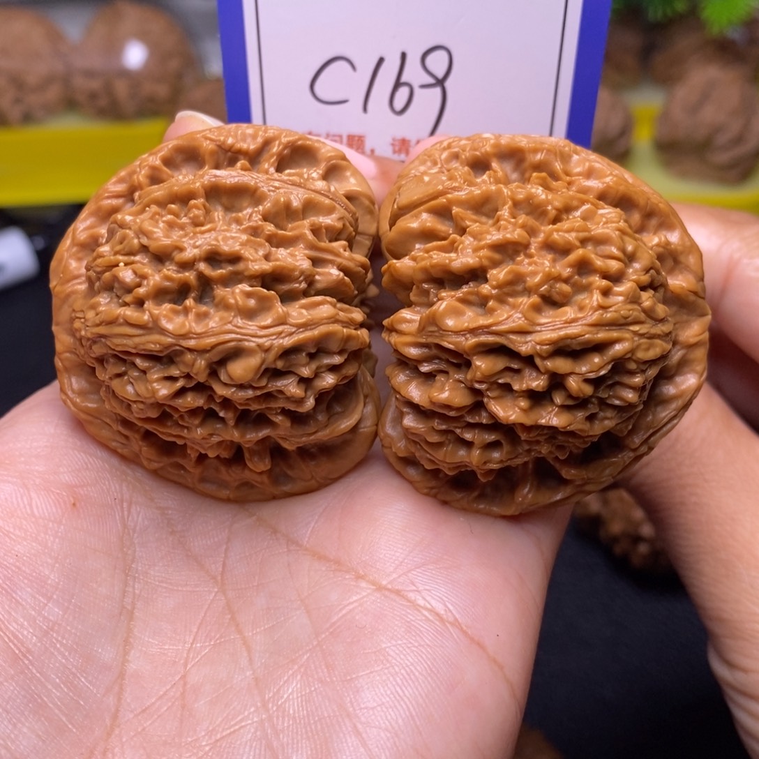 把件桃核47全品南疆石c169