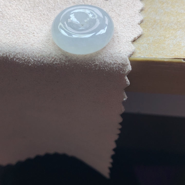 翡翠颈饰未镶嵌吊坠