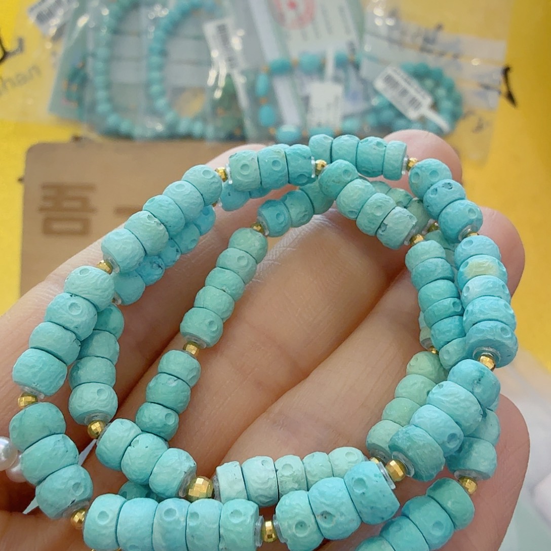 仗***。绿松石未镶嵌珠宝奇石