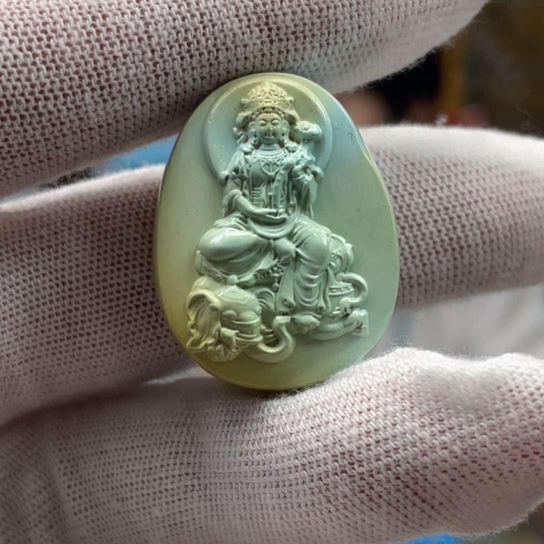 绿松石未镶嵌挂件