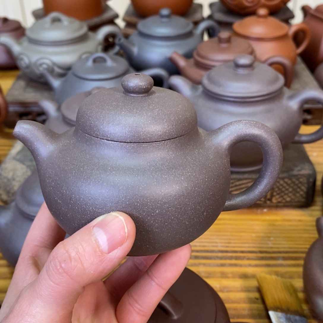 紫砂茶壶v v b n n n k m k k