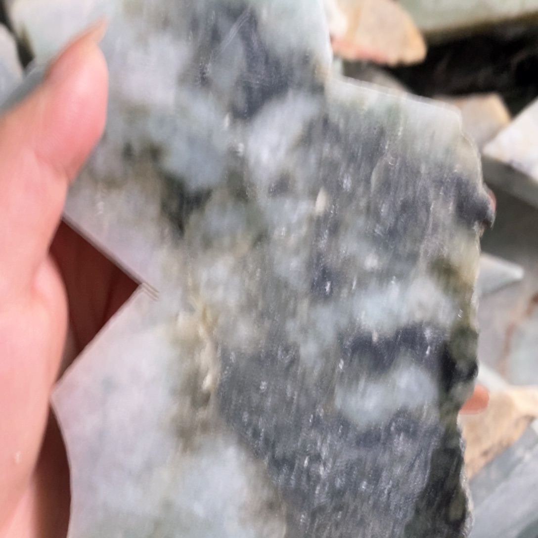 颈饰未镶嵌翡翠天然翡翠
