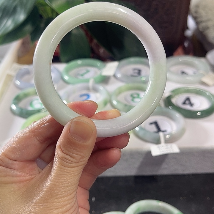 翡翠未镶嵌手镯纯天然缅甸翡翠手镯