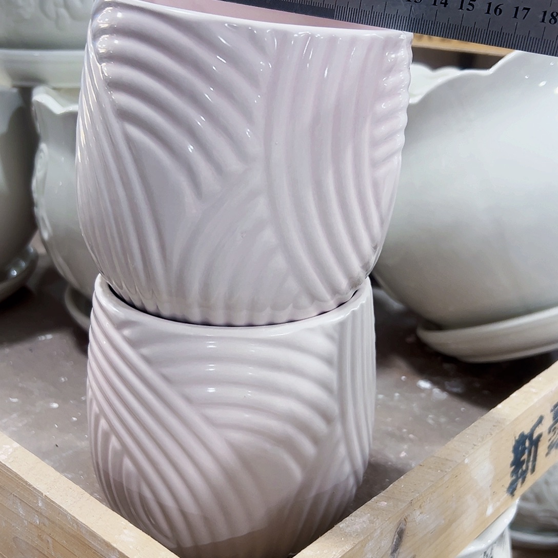 有孔，外贸尾单陶瓷花盆凑单10米包邮