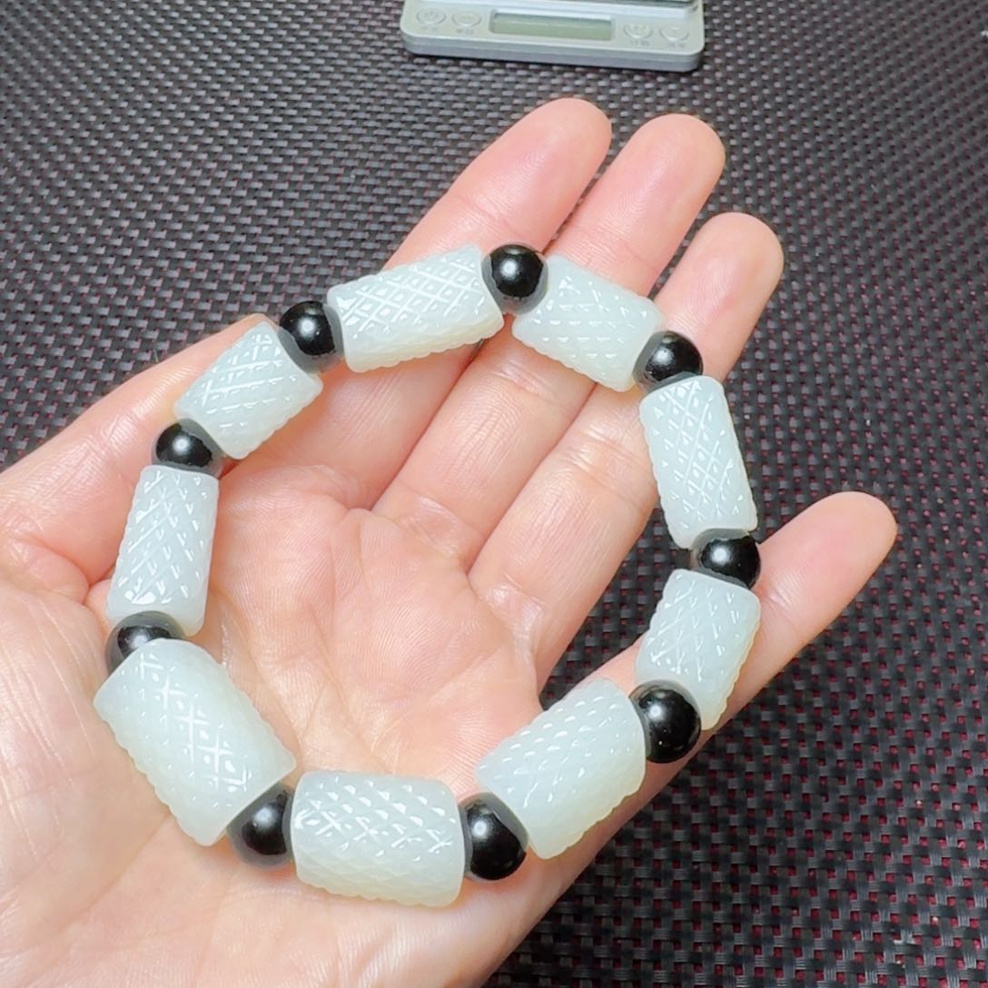 和田玉手链未镶嵌