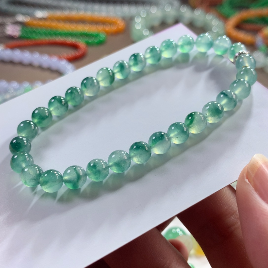 翡翠未镶嵌手链翡翠高冰波飘绿花卡5.90+
