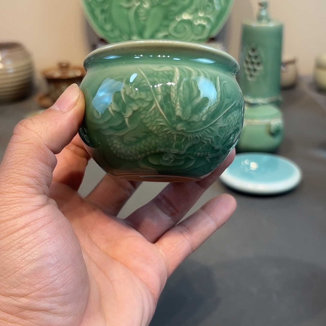 瓷片龙泉青瓷福利青瓷