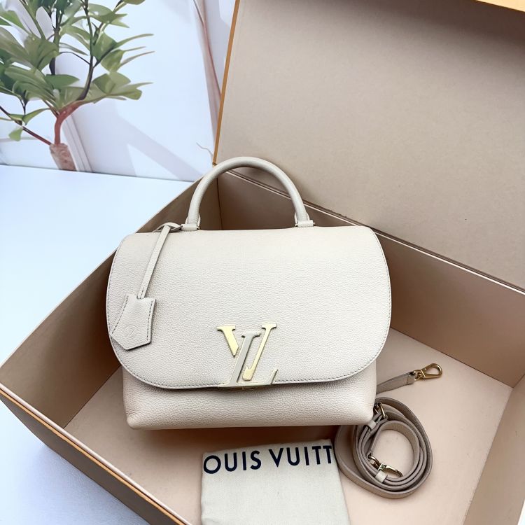 95新/路易威登/C535030229/包包