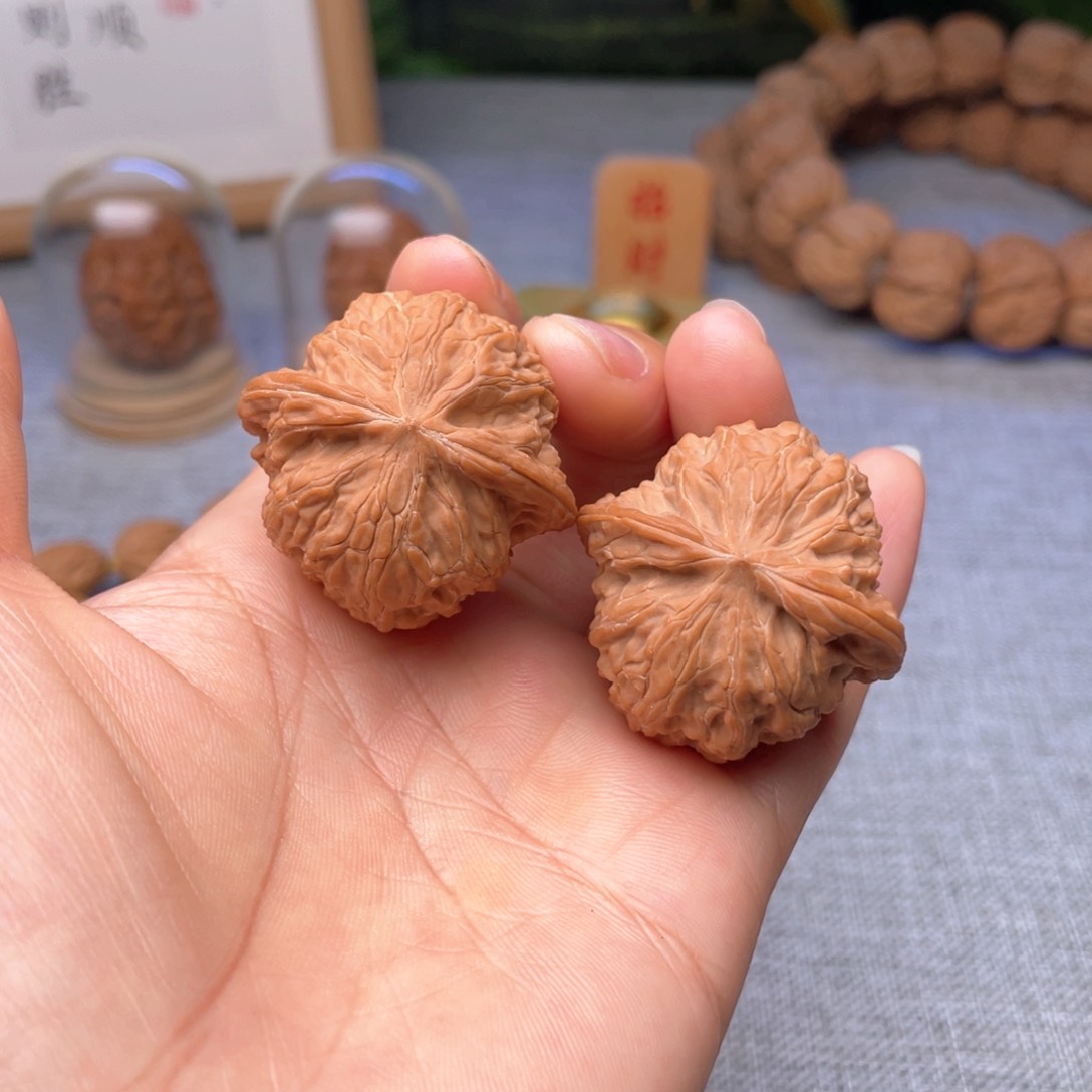 桃核把件36.5全品山地磨