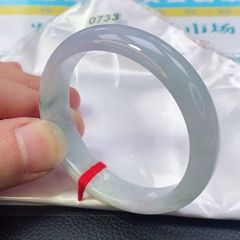 翡翠手镯（贵妃镯）未镶嵌0733号