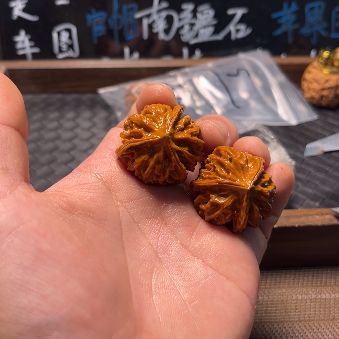 月***员吊坠文玩核桃5三棱