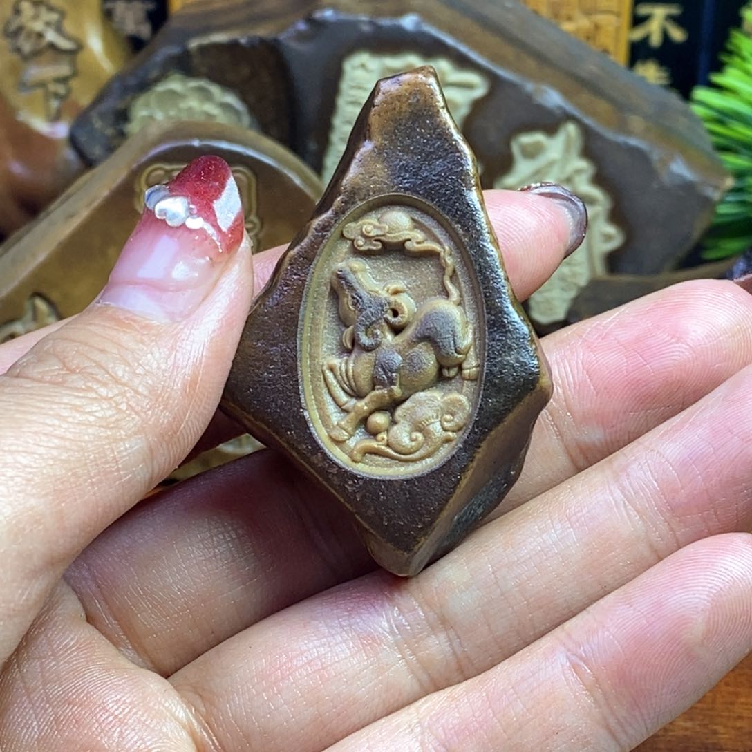 戈壁石2855456358856