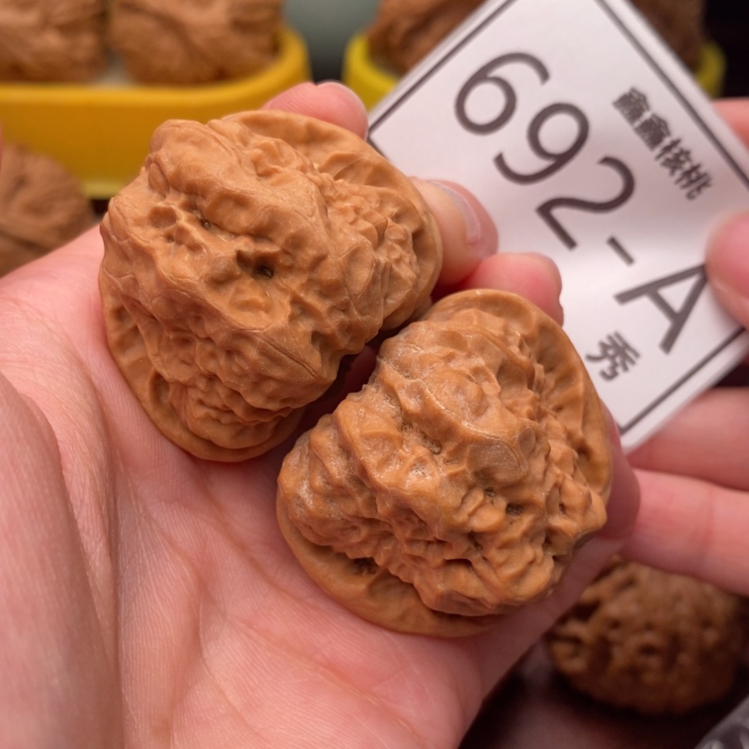 文玩核桃把件蛤码头39